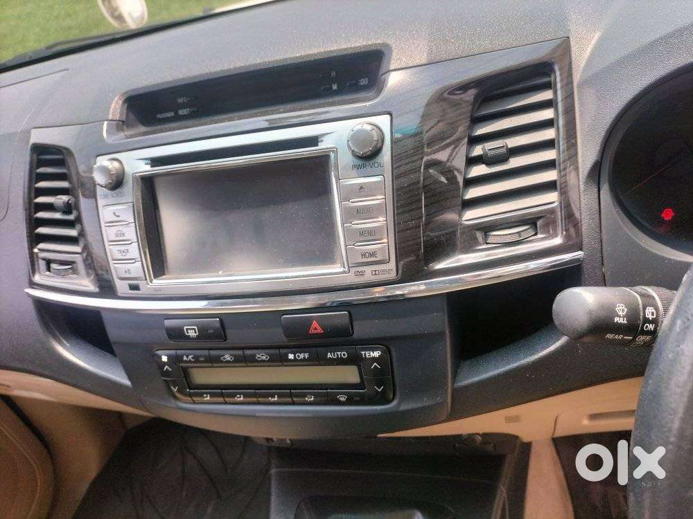 Toyota Fortuner 3.0 4x2 Mt, 2014, Diesel