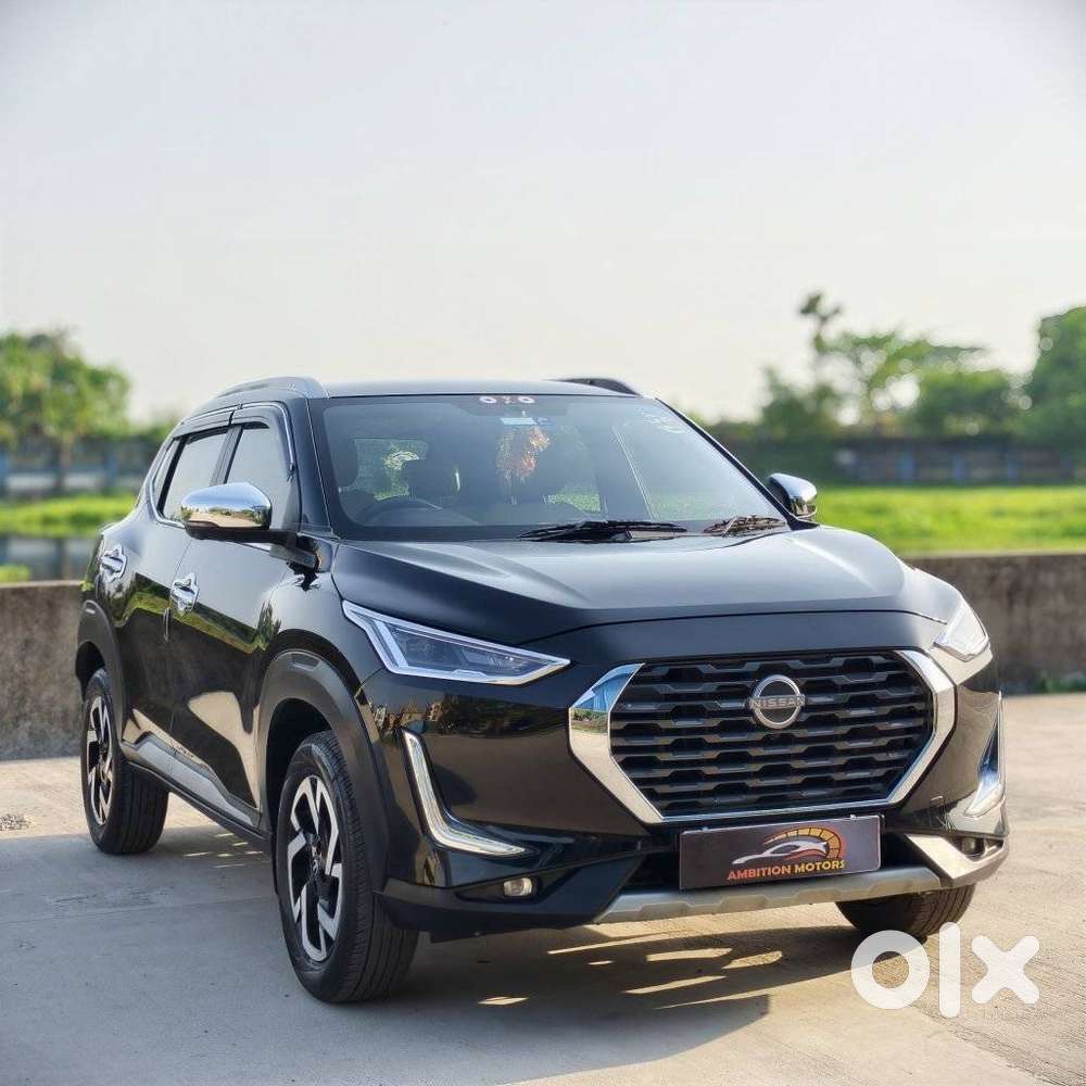Nissan Magnite 1.0 Xv Premium, 2023, Petrol