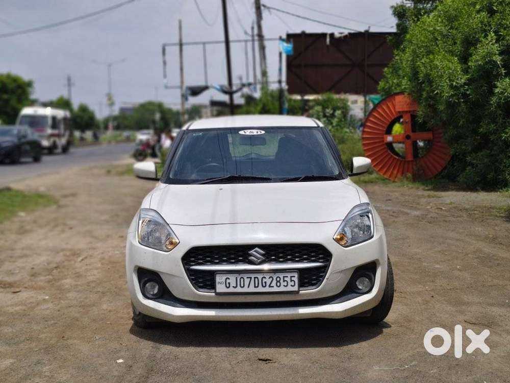 Maruti Suzuki Swift Vxi + Manual, 2024, Petrol