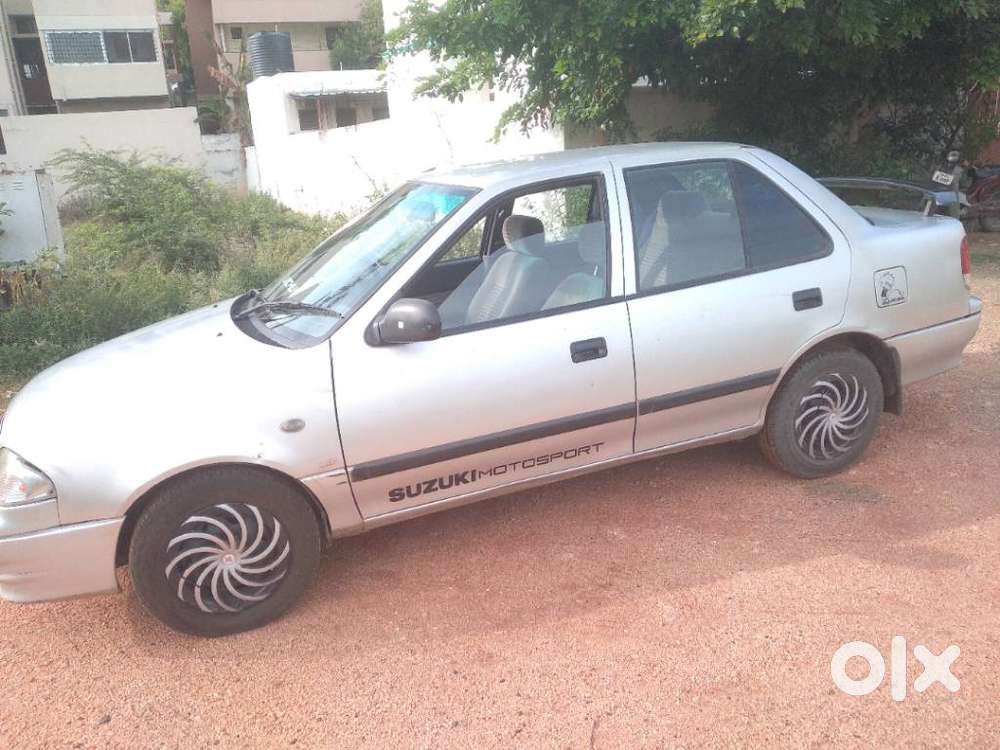 Maruti Suzuki Esteem Lxi, 2006, Petrol