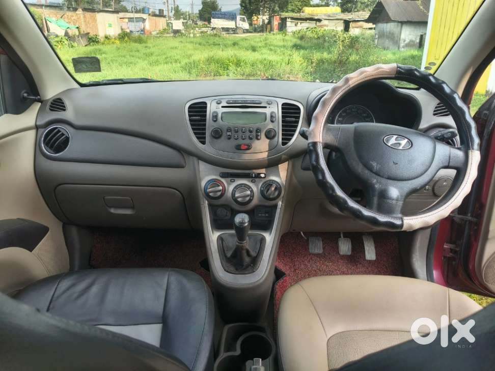 Hyundai I10 Sportz, 2014, Petrol