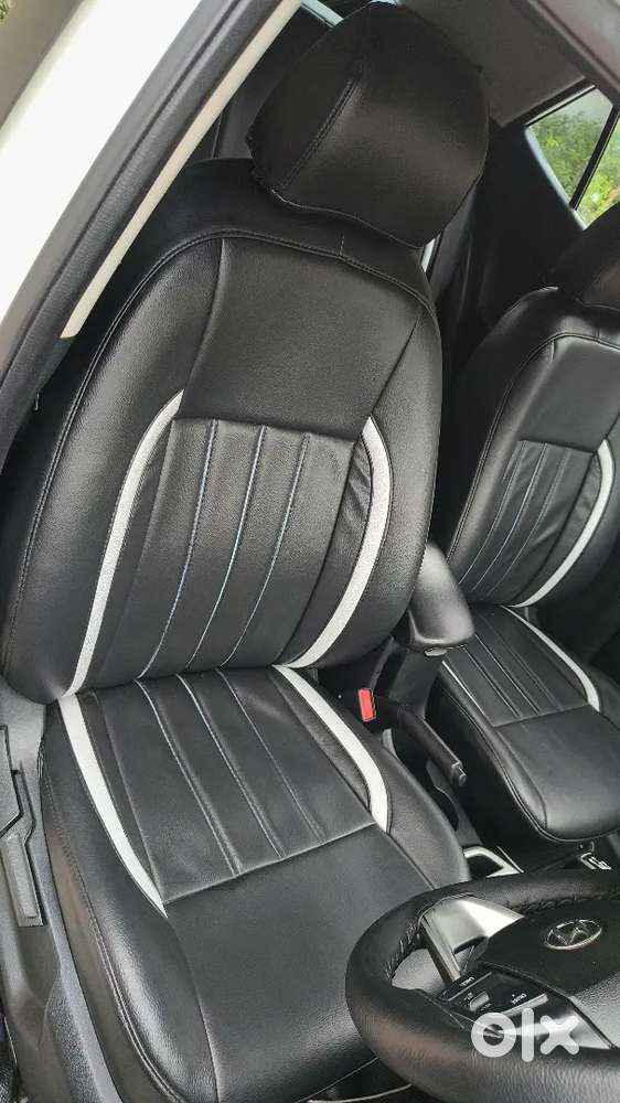 Hyundai Venue 2020 Diesel Good Condition.  Full Insurance Valid