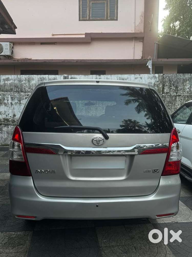 Toyota Innova Diesel Manual 2015 Year