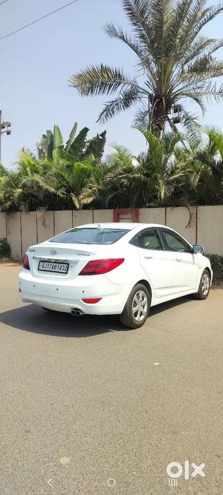 Hyundai Verna Crdi 2013