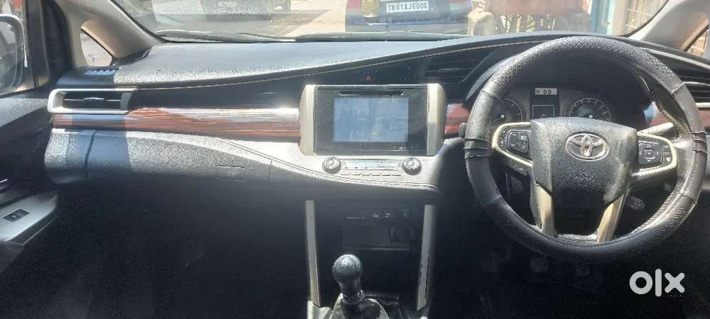 Toyota Innova Crysta