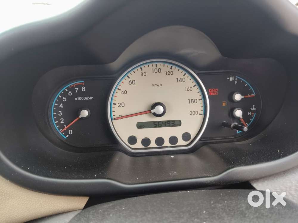 Hyundai I10 Magna At, 2010, Petrol