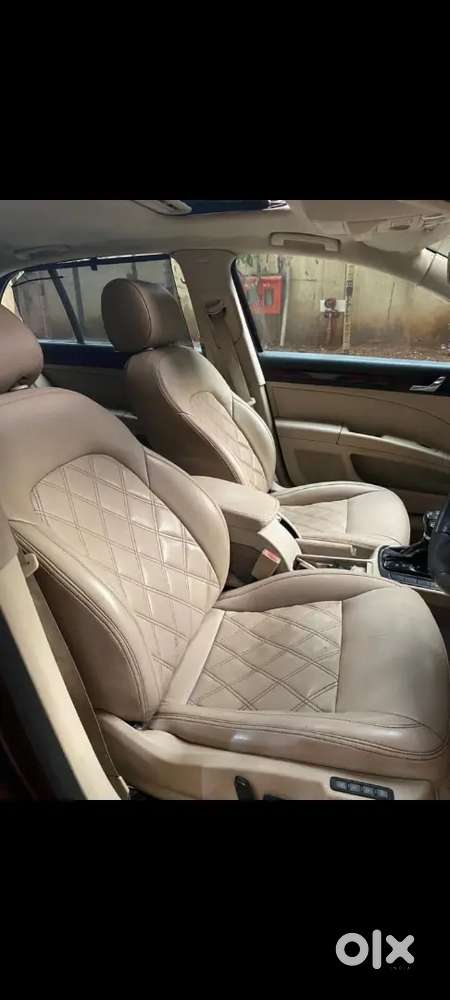 Skoda Superb Automatic 2012 Petrol 82000 Km Driven