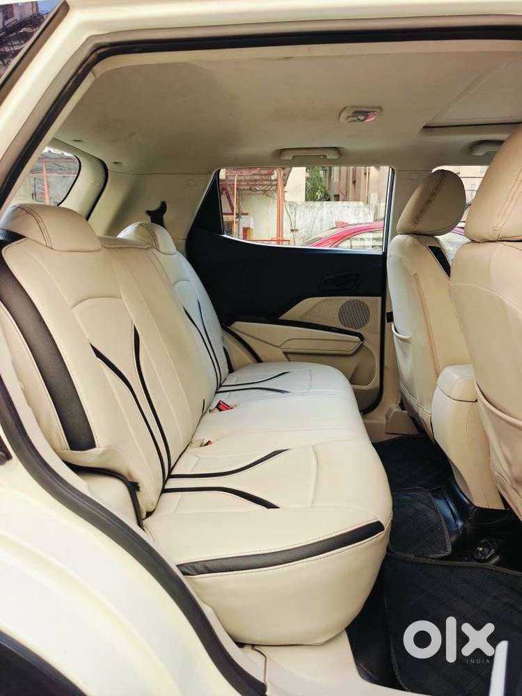 Mahindra Xuv300 W6, 2023, Petrol