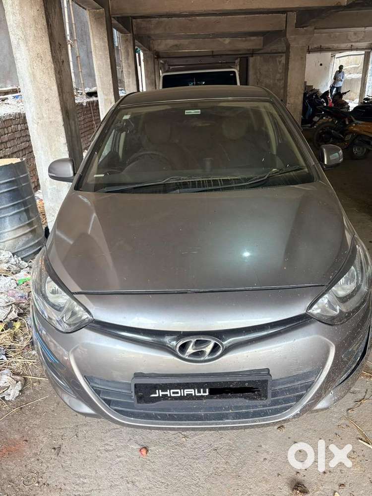2013 Hyundai Petrol Manual 94555 Km New Apolo Tyres