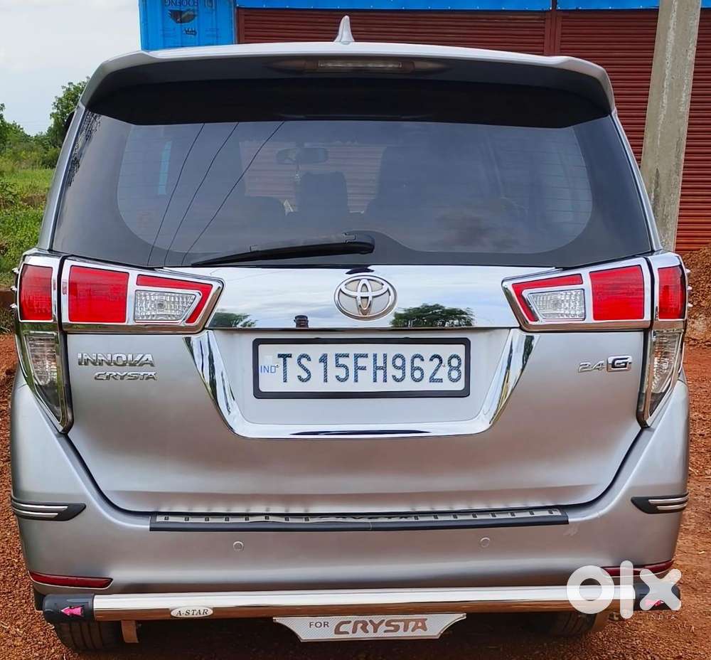Toyota Innova Crysta 2.4 Gx Mt, 2017, Diesel