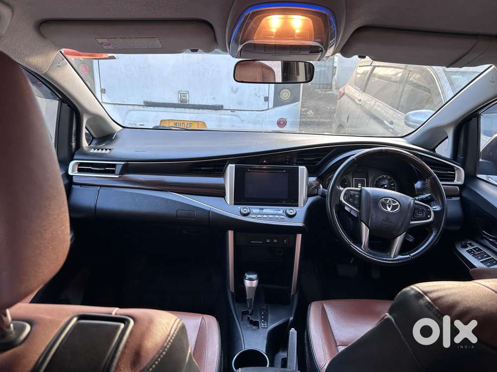 Toyota Innova Crysta 2.8 Zx At, 2017, Diesel