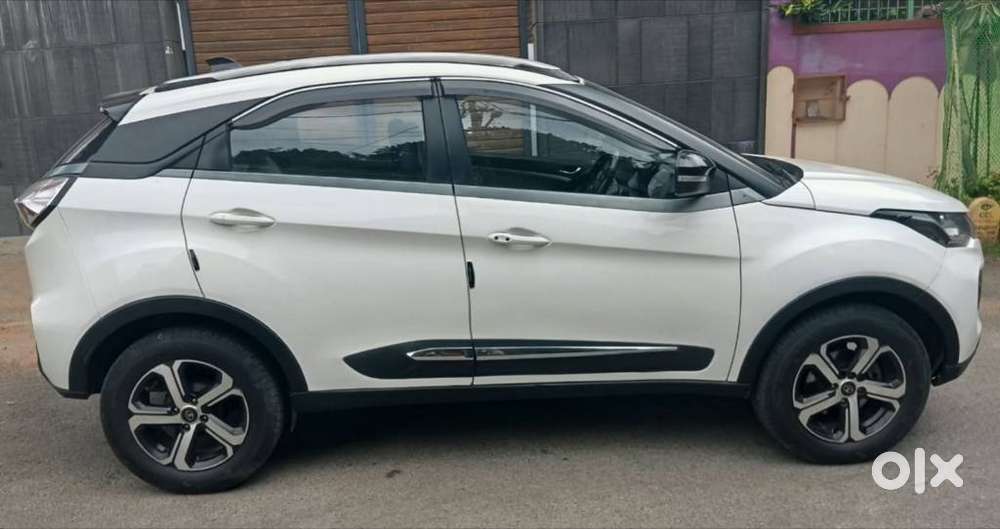 Tata Nexon 1.2 Revotron Xz Plus (s), 2022, Petrol