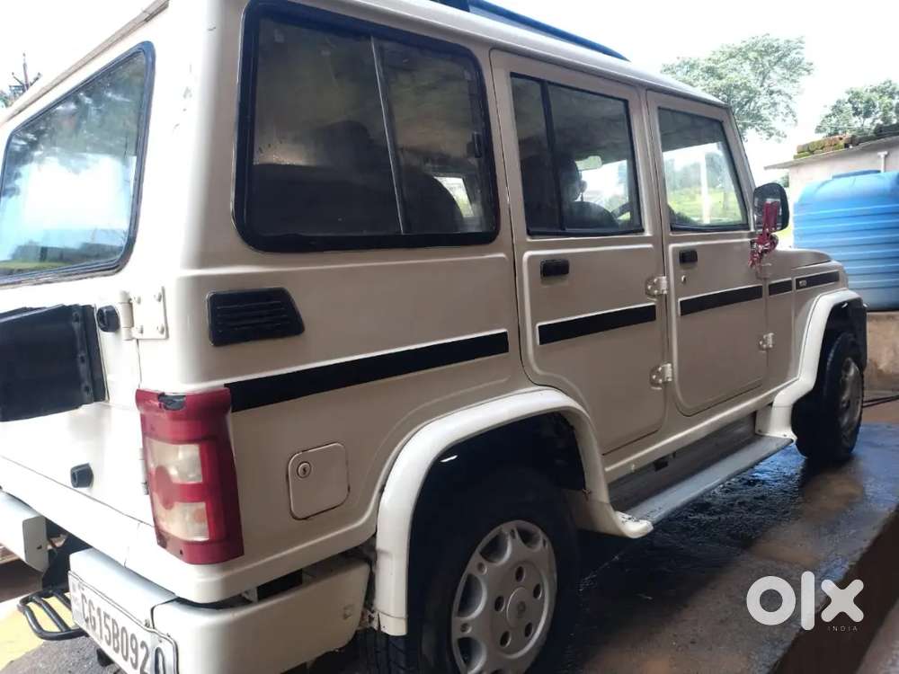 Mahindra Bolero Neo 2004