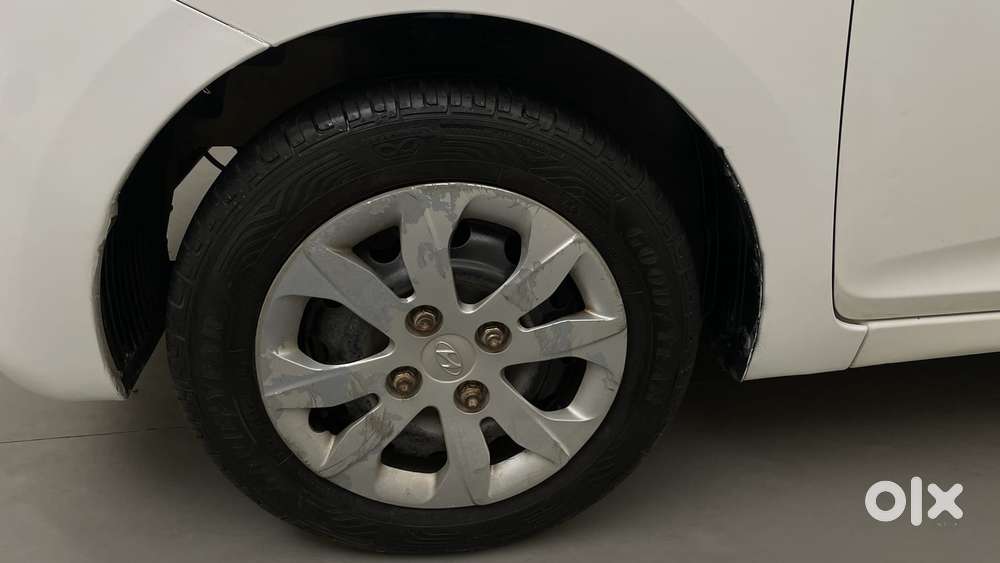 Hyundai Eon Magna +, 2015, Petrol