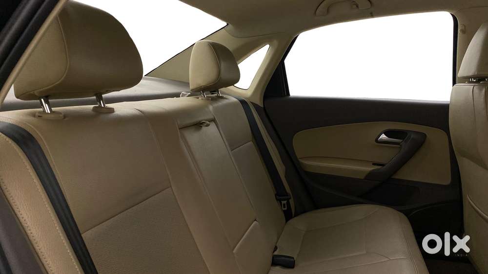 Volkswagen Vento 2013-2015 1.6 Highline, 2015, Petrol