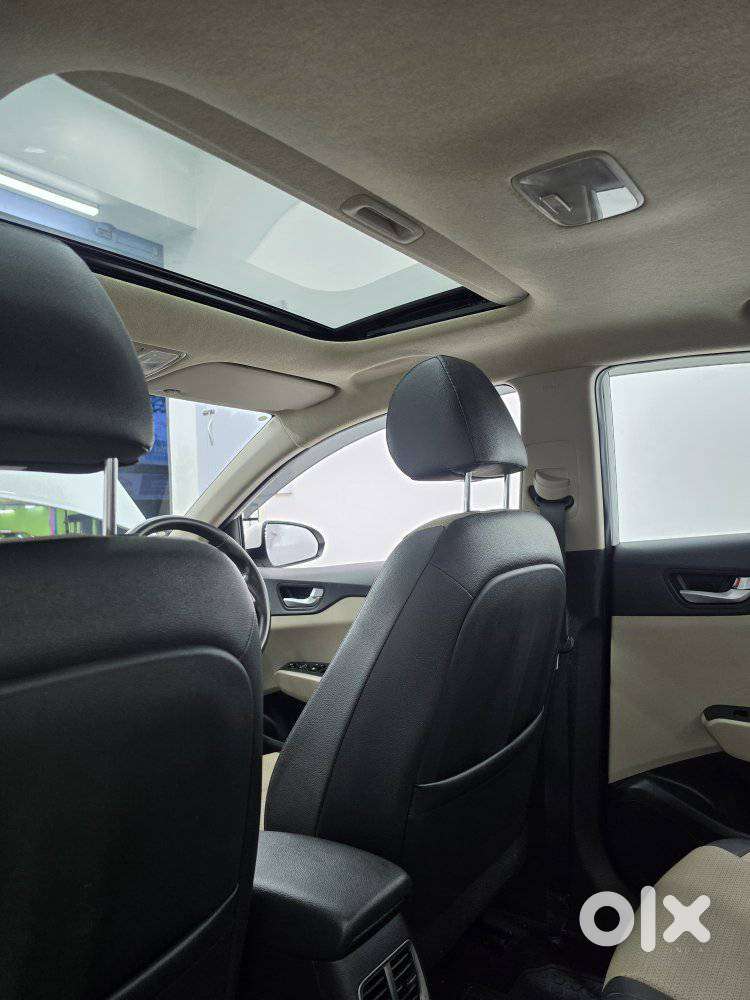 Hyundai Verna 1.5 Sx (o) Vtvt, 2018, Petrol