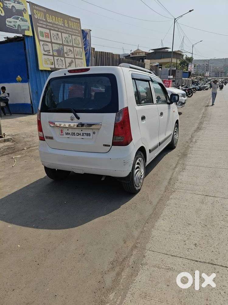 Maruti Suzuki Wagon R Vxi Amt1.2, 2017, Cng & Hybrids