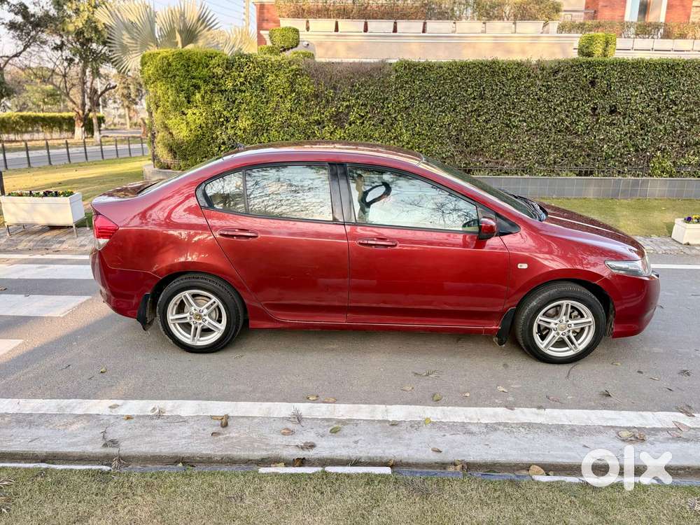 Honda City V Inspire, 2011, Petrol