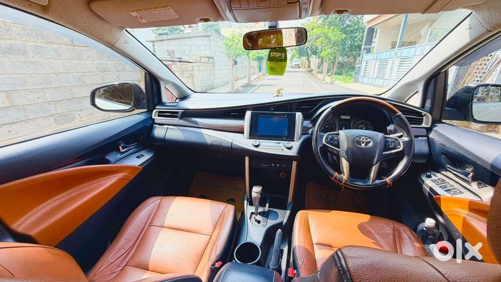 Toyota Innova Crysta 2017 2.8z Automatic