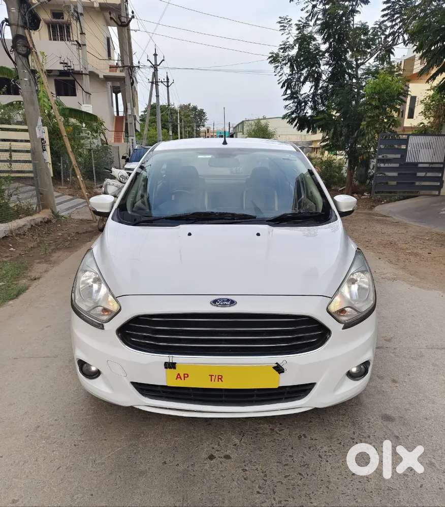 Ford Aspire Blu 2017