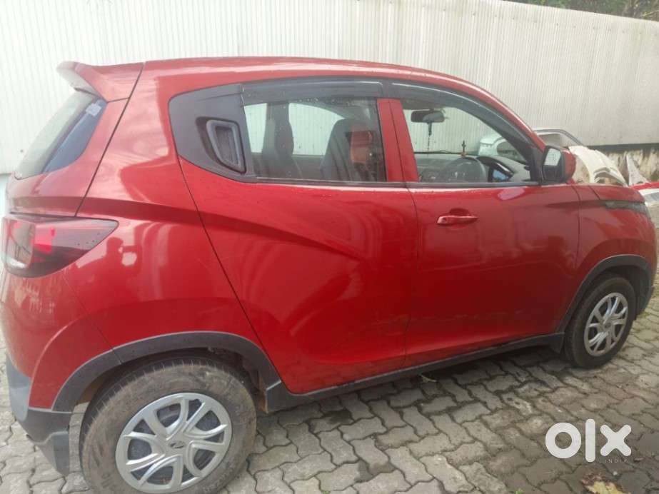 Mahindra Kuv 100, 2016, Petrol