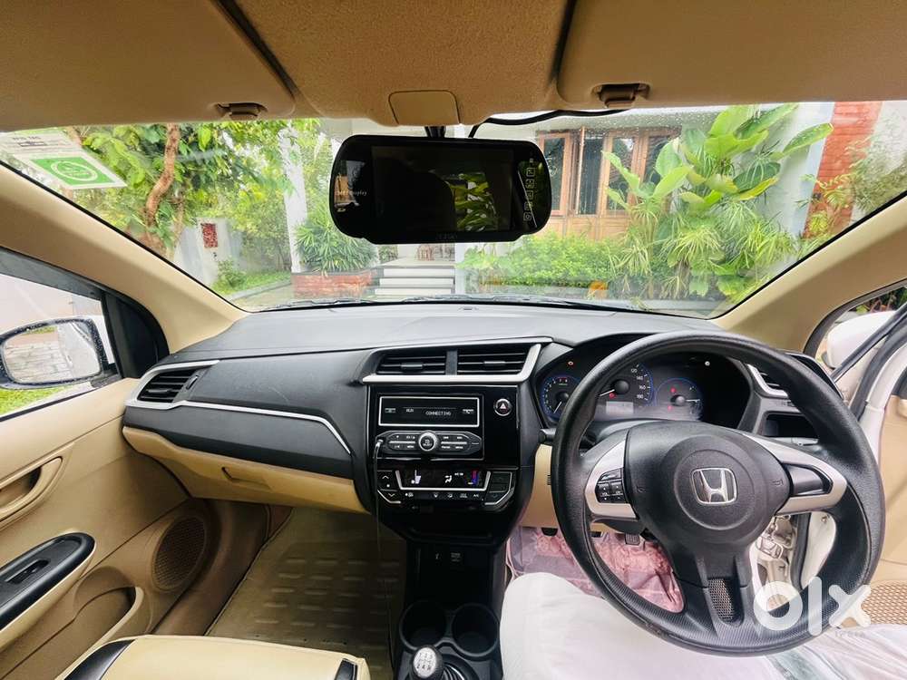 Honda Amaze Petrol 2016