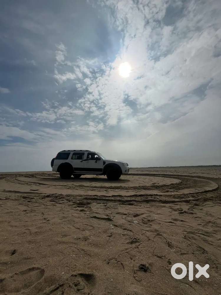 Ford Endeavour 4×4. 3 Litre Engine.