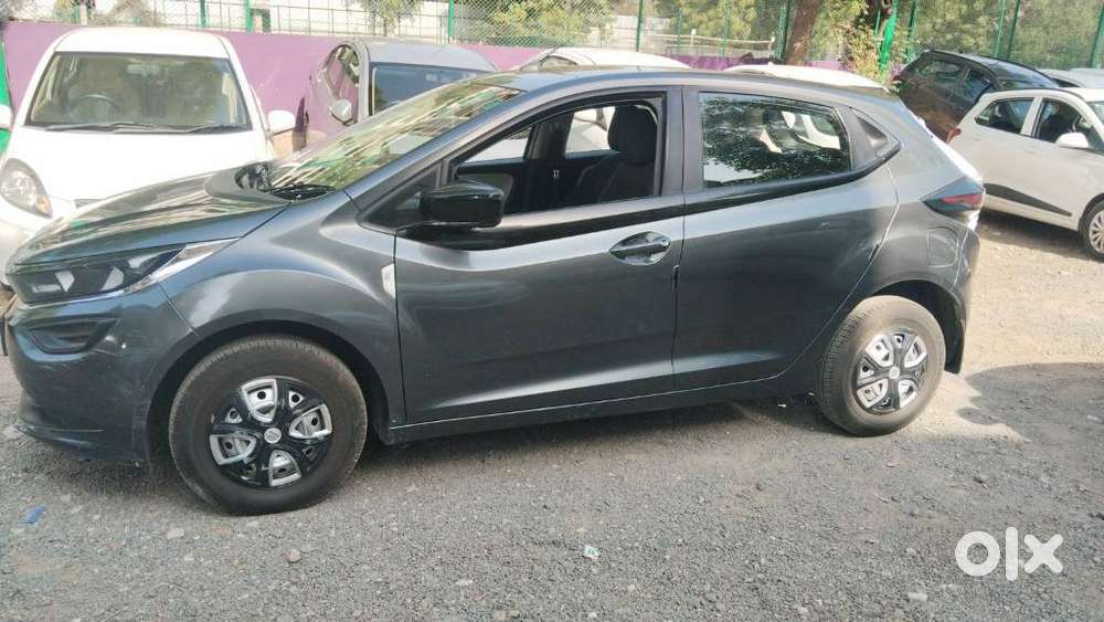 Tata Altroz 1.2 Xe Plus Petrol, 2021, Petrol