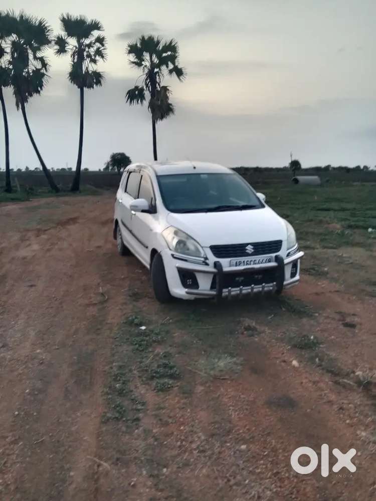 2nd Owner Maruti Ertiga 2013