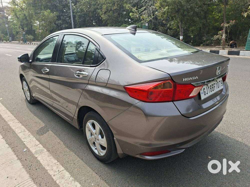Honda City 1.5 V 4th Gen I-vtec Mt, 2016, Petrol