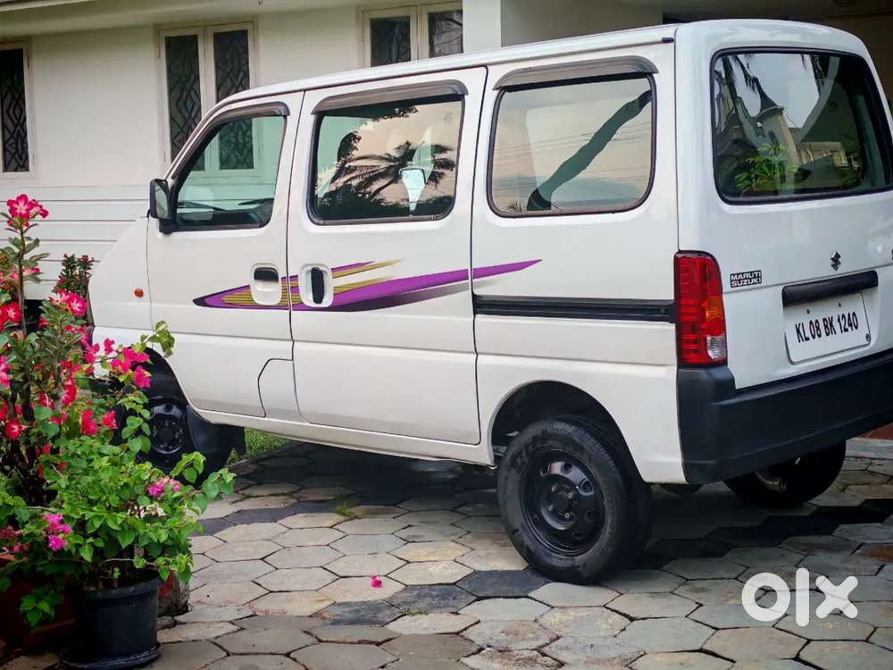 Maruti Suzuki Eeco 2016 Petrol Well Maintained