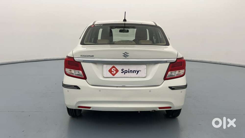 Maruti Suzuki Dzire Vxi Ags, 2022, Petrol