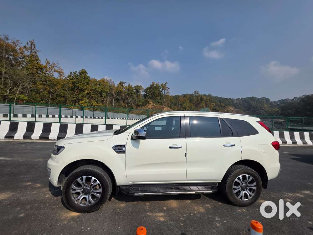 Ford Endeavour Titanium Plus 4x2 At, 2021, Diesel