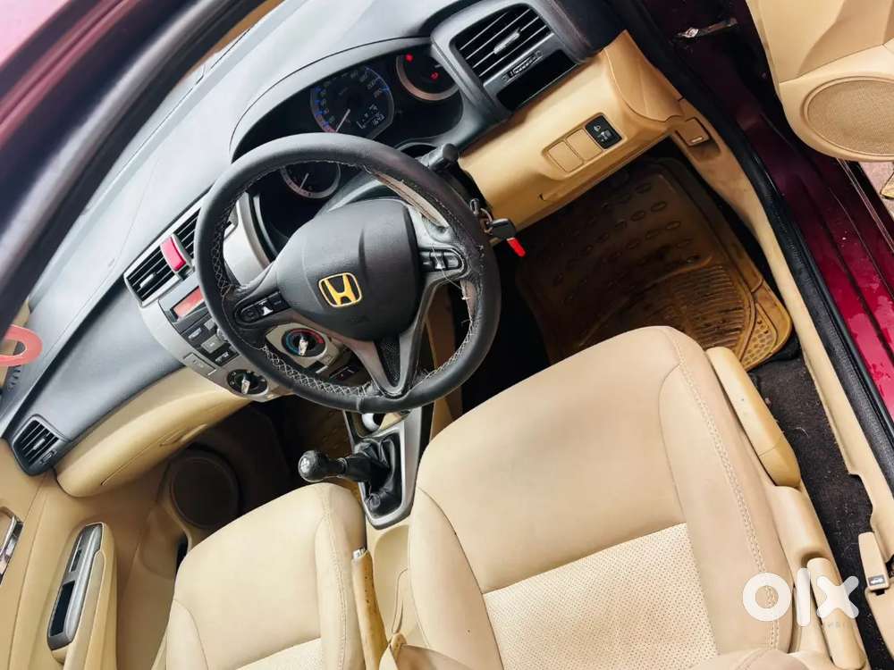 Honda City Vmt Sunroof*
Year :  2013
Transmission : Manual