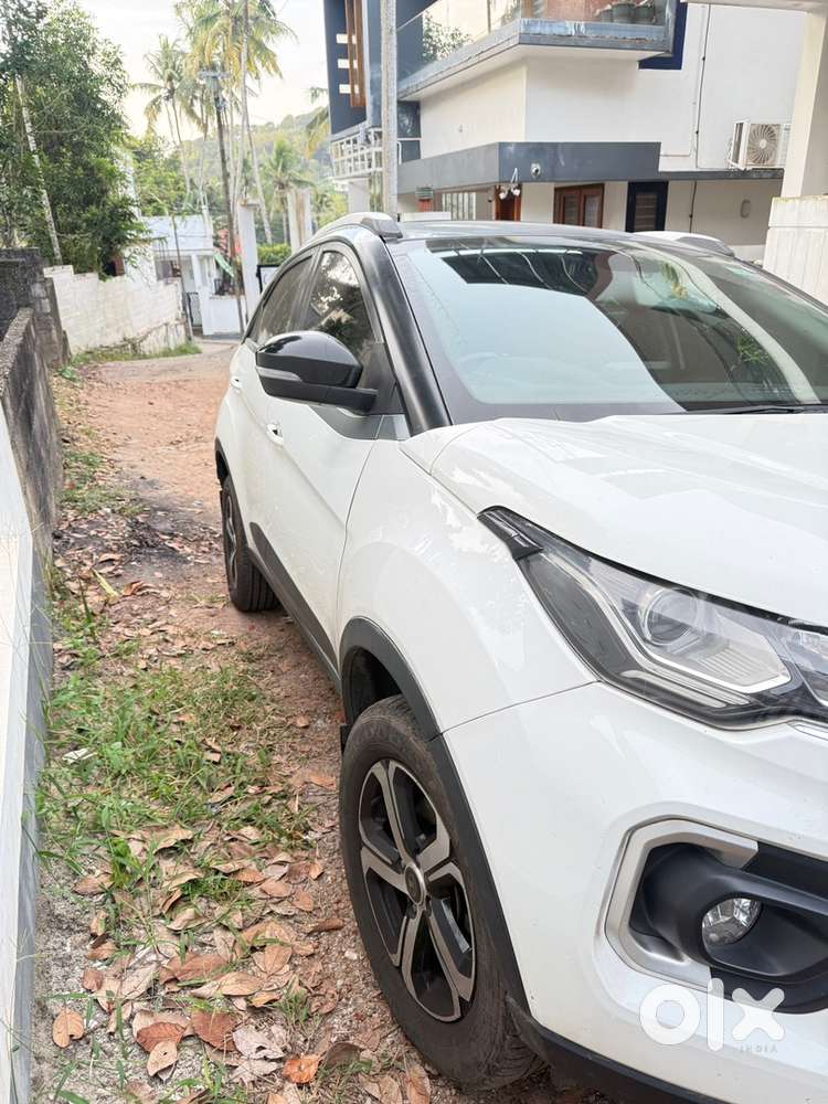 Tata Nexon 2022 Petrol