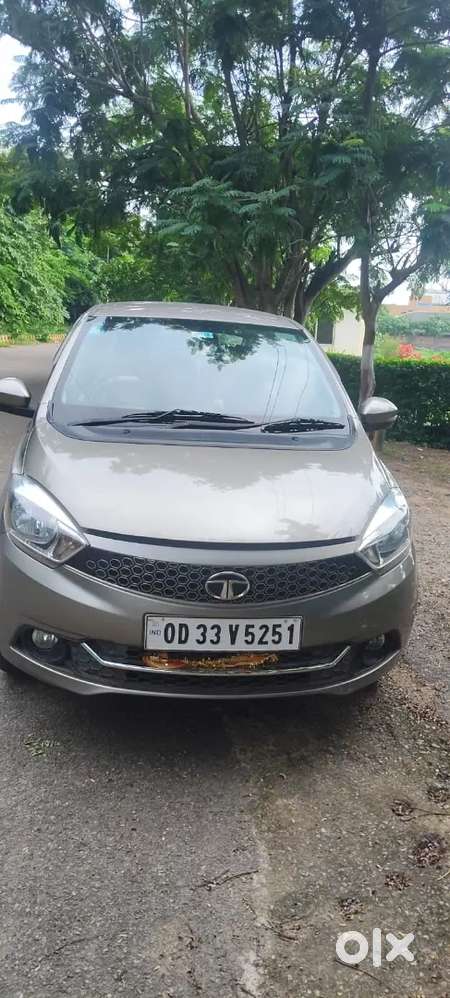 Tata Tigor Revotron 2018