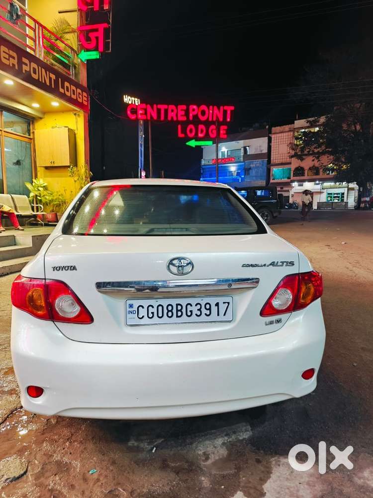 Toyota Corolla Altis 2010 Petrol Well Maintained