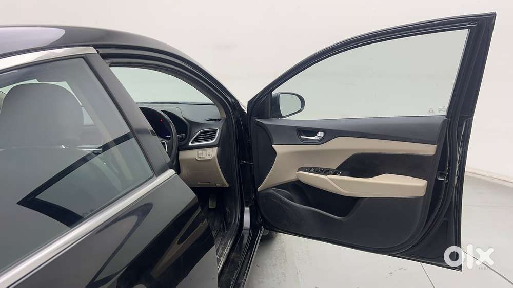 Hyundai Verna Ex 1.6 Vtvt At, 2018, Petrol