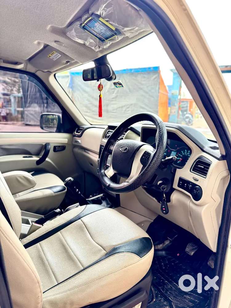 Mahindra Scorpio S10 2016 Diesel Lifetime Tax