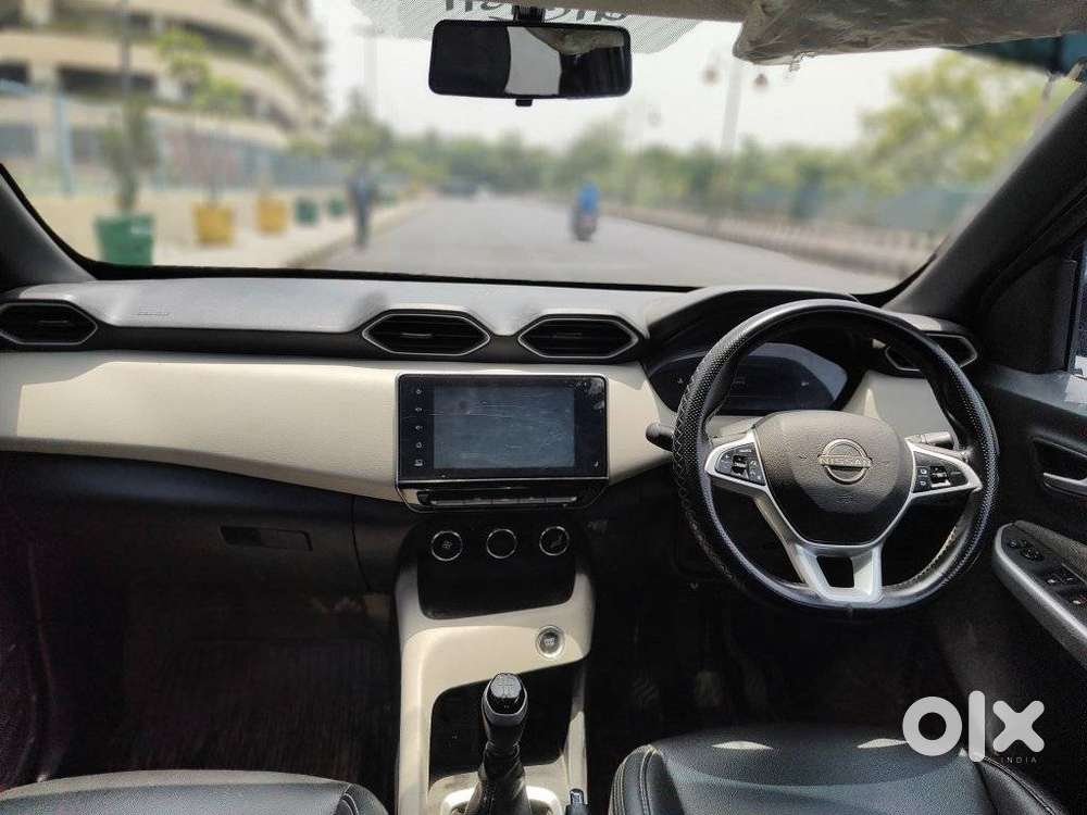 Nissan Magnite 1.0 Xv, 2021, Petrol