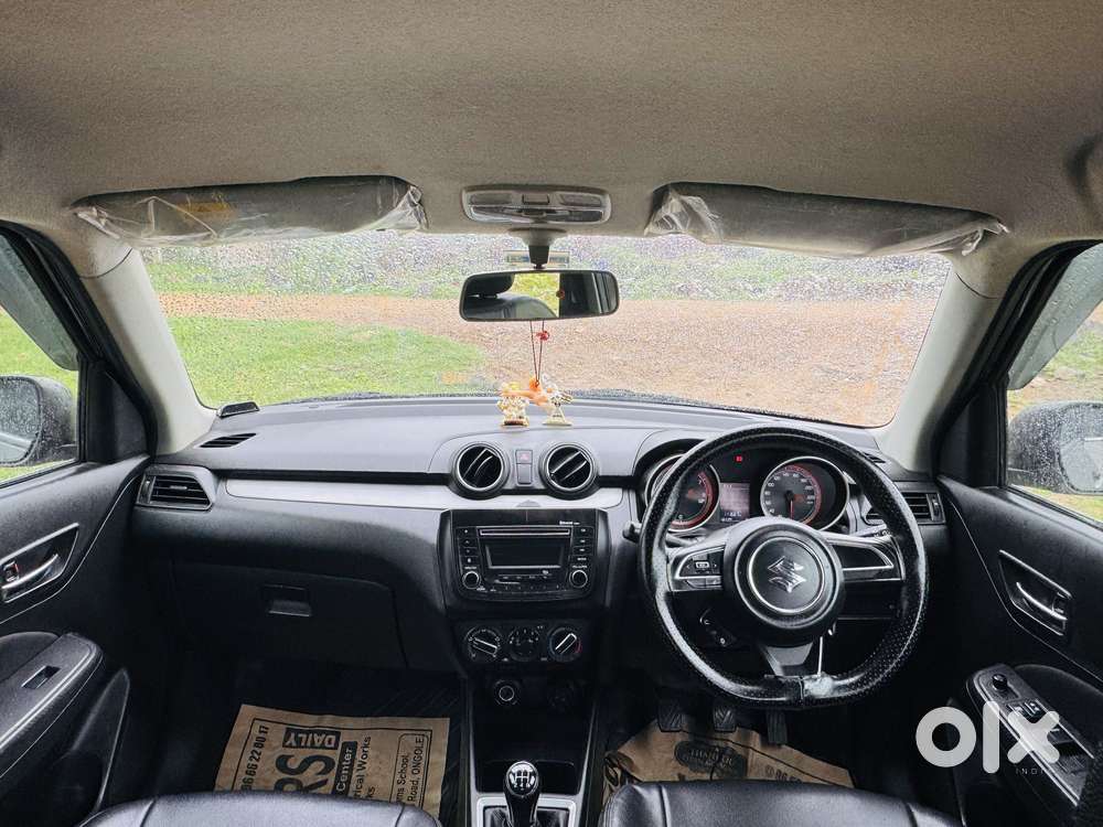 Maruti Suzuki Swift Vxi + Manual, 2019, Petrol