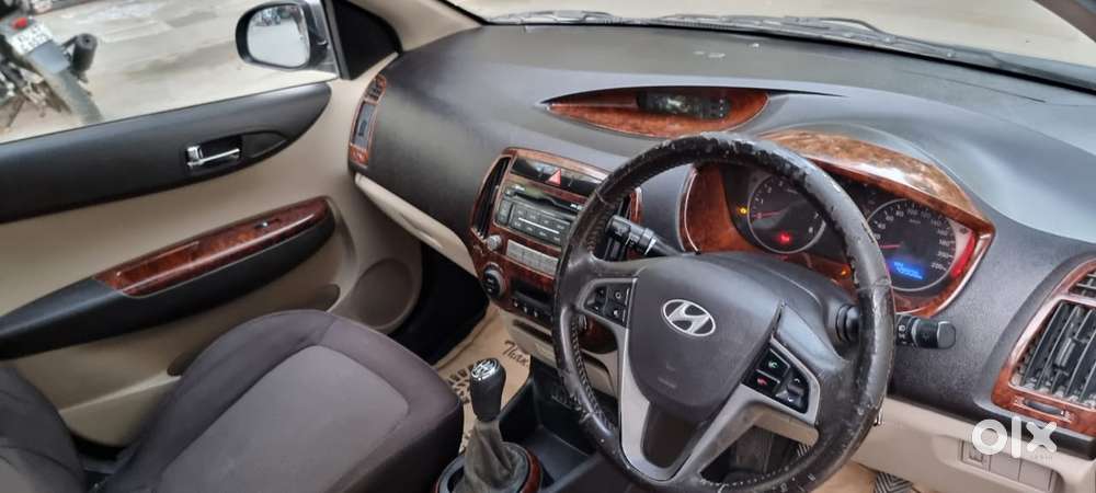 Hyundai I20 1.2 Sportz, 2012, Petrol