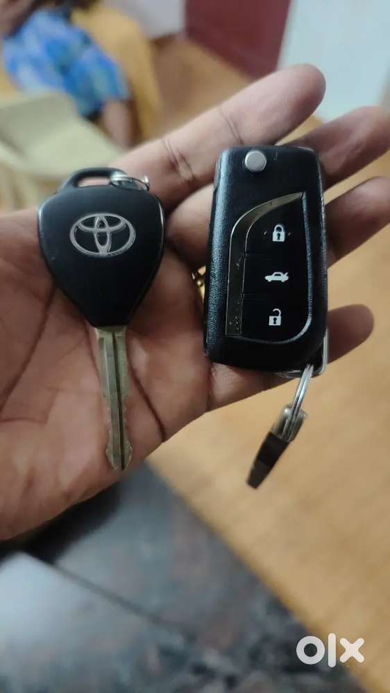 Toyota Innova 7 Str 2013 Full Option