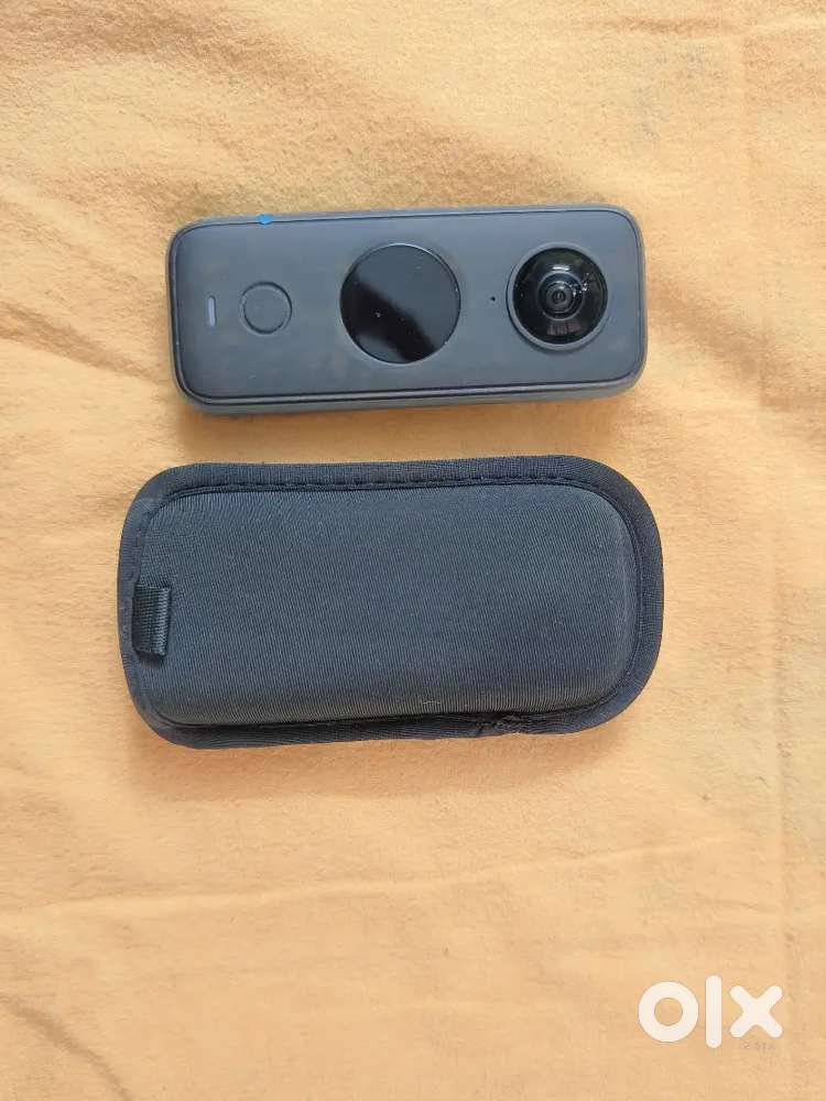 Insta 360 X2 Camera