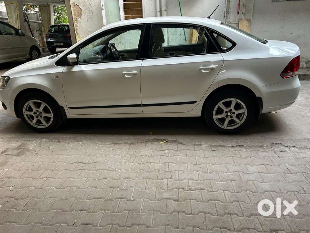 Volkswagen Vento Petrol Highline, 2014, Petrol
