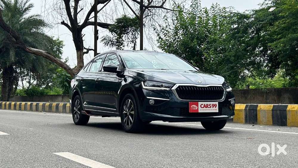 Skoda Slavia Style 1.0l Tsi At, 2023, Petrol