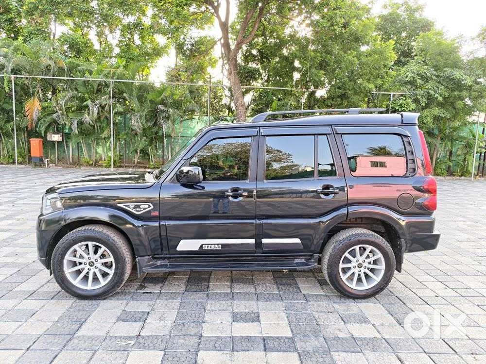Mahindra Scorpio S11 Mt 7s, 2023, Diesel