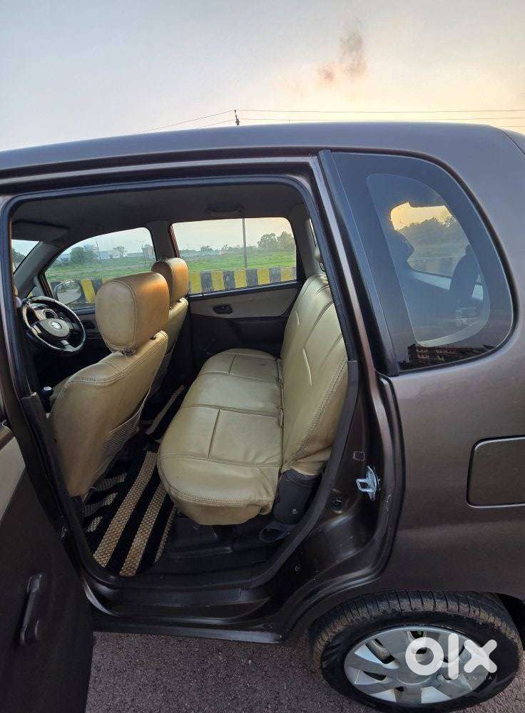 Maruti Suzuki Estilo Lxi, 2011, Petrol
