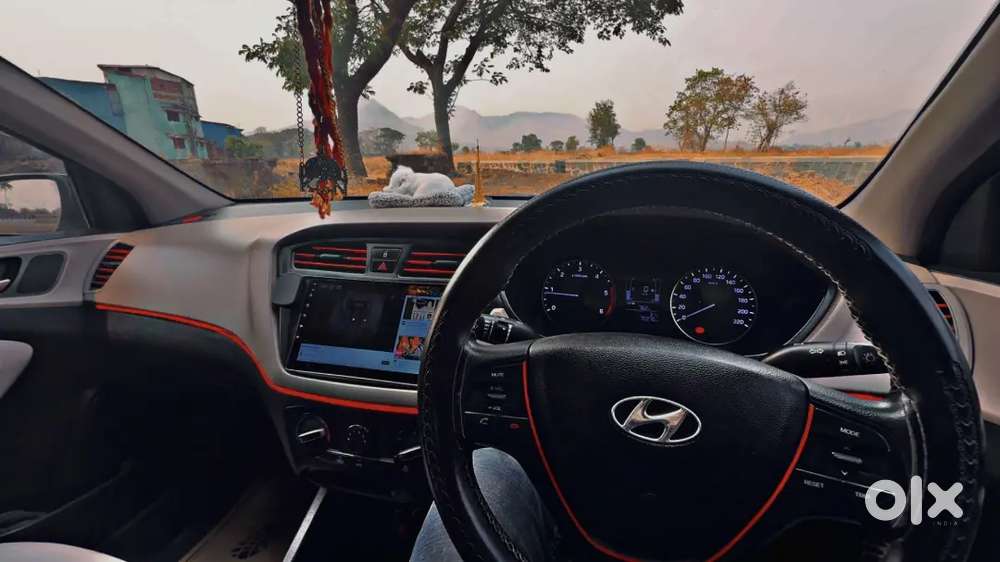 Hyundai Elite I20 2015 Vip Number 1786