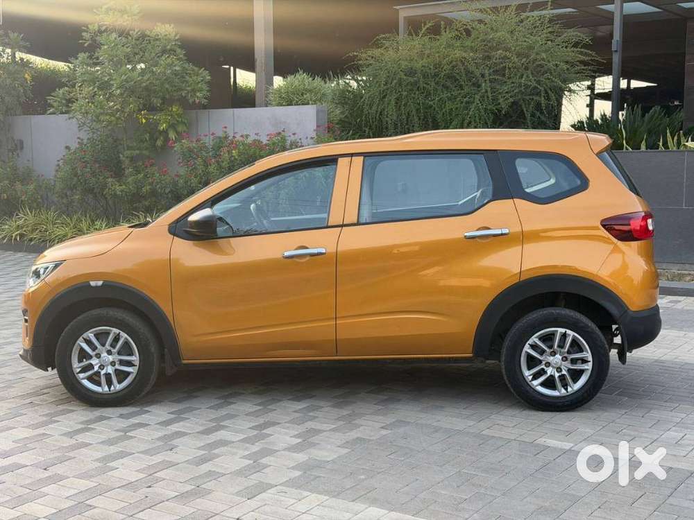 Renault Triber 1.0 Rxe, 2021, Petrol